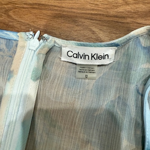 Calvin Klein Light Blue Floral Long Sleeve Dress - Picture 2 of 4